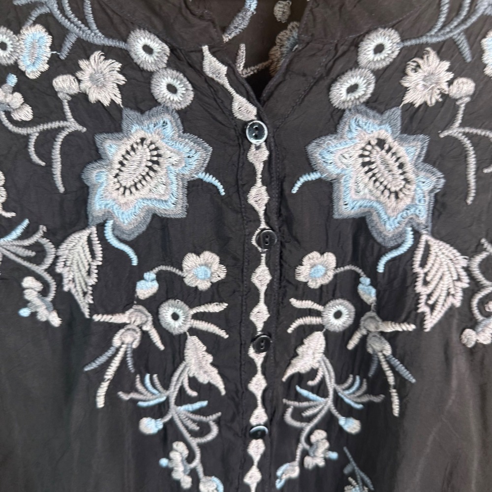 Johnny Was Embroidered Tunic Women XXL Black Floral Boho Peasant Whimsical Flowy - Picture 2 of 9